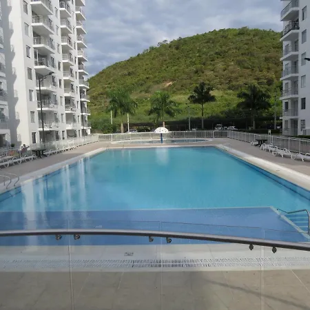 Esplendido Y Fantastico Apartamento En Girardot. 4 Piscinas, Wifi, Parque Infantil, Parqueadero Privado. Exterior photo