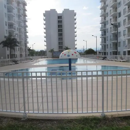 Esplendido Y Fantastico Apartamento En Girardot. 4 Piscinas, Wifi, Parque Infantil, Parqueadero Privado. Exterior photo