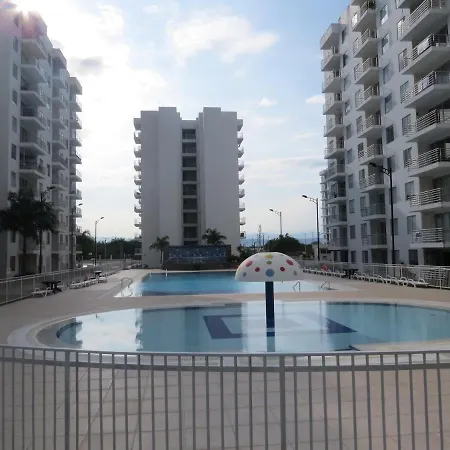 Esplendido Y Fantastico Apartamento En Girardot. 4 Piscinas, Wifi, Parque Infantil, Parqueadero Privado. Exterior photo